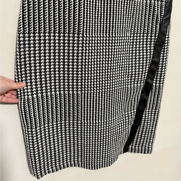 DKNY Black White Houndstooth Sheath Dress Size 16 NWT Classic Capsule Office - Picture 4 of 6